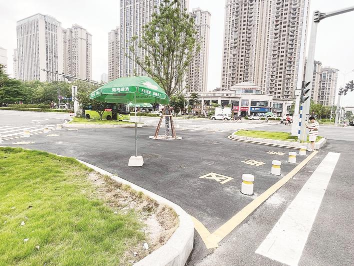 我市开展阻车石专项整治行动
